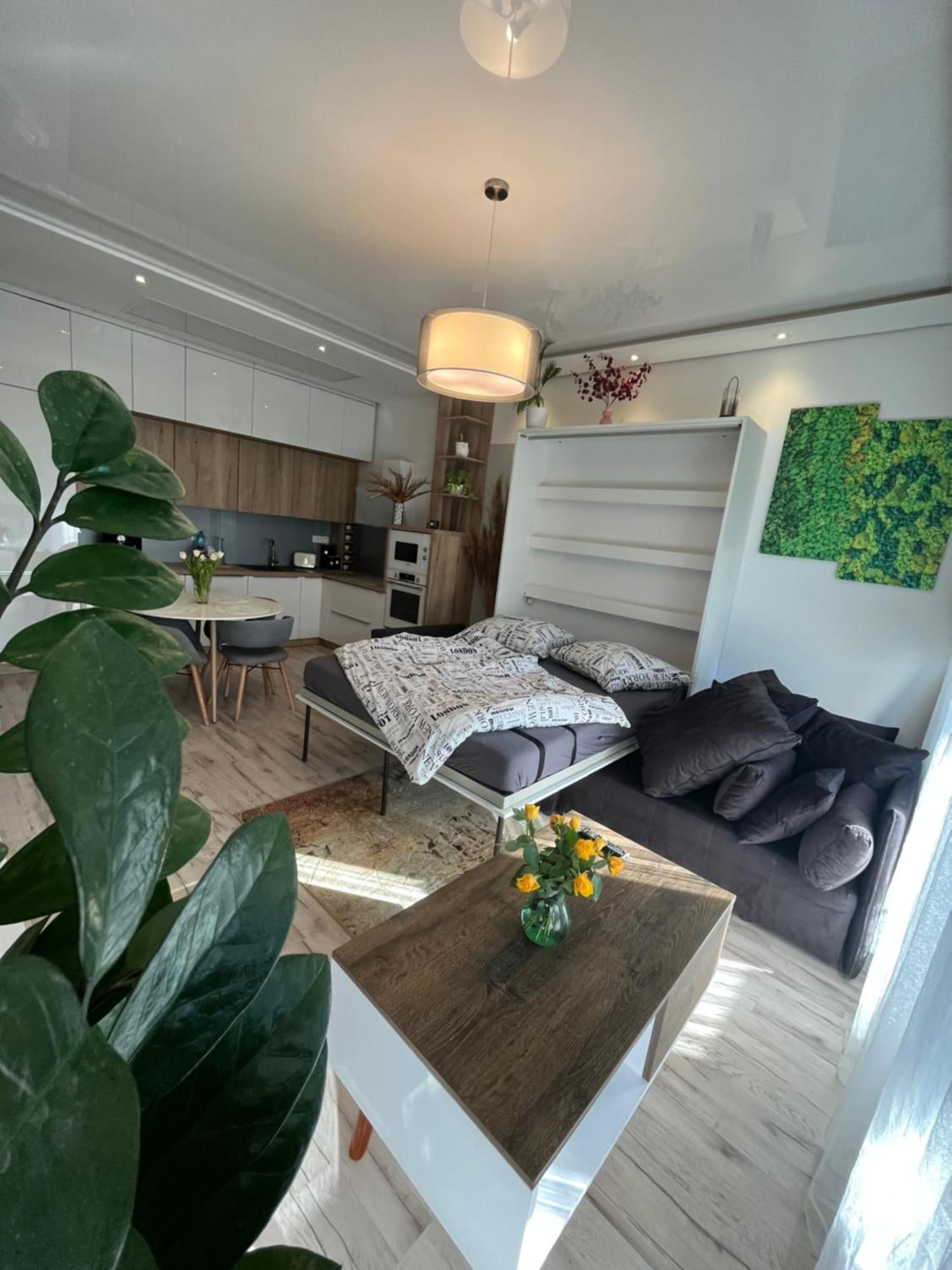 Cozy Apartment Братислава Екстериор снимка